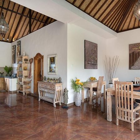 Genie Private Villa By Travellink Bali อูบุด ภายนอก รูปภาพ